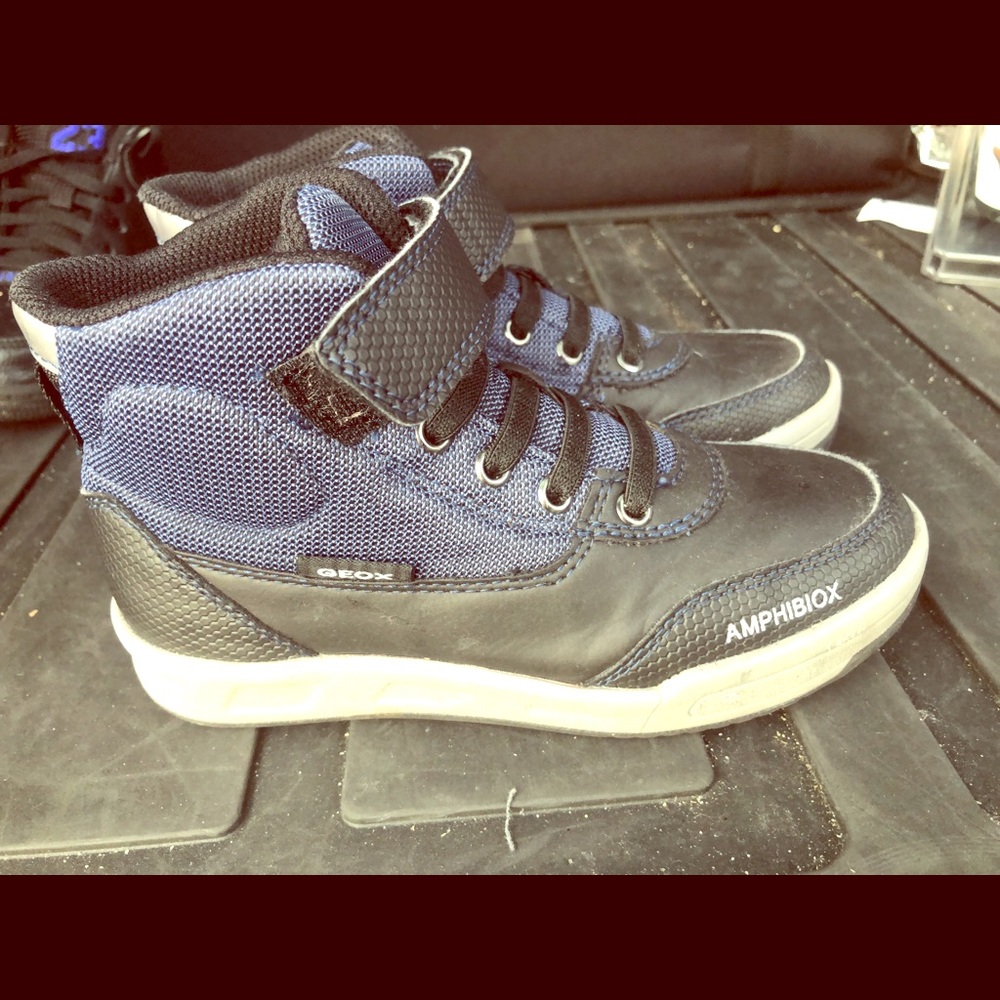 Toddler Boys size 11 geox amphibiox boots